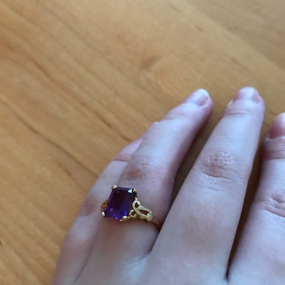 14k Gold & Amethyst - Picture 6 of 7